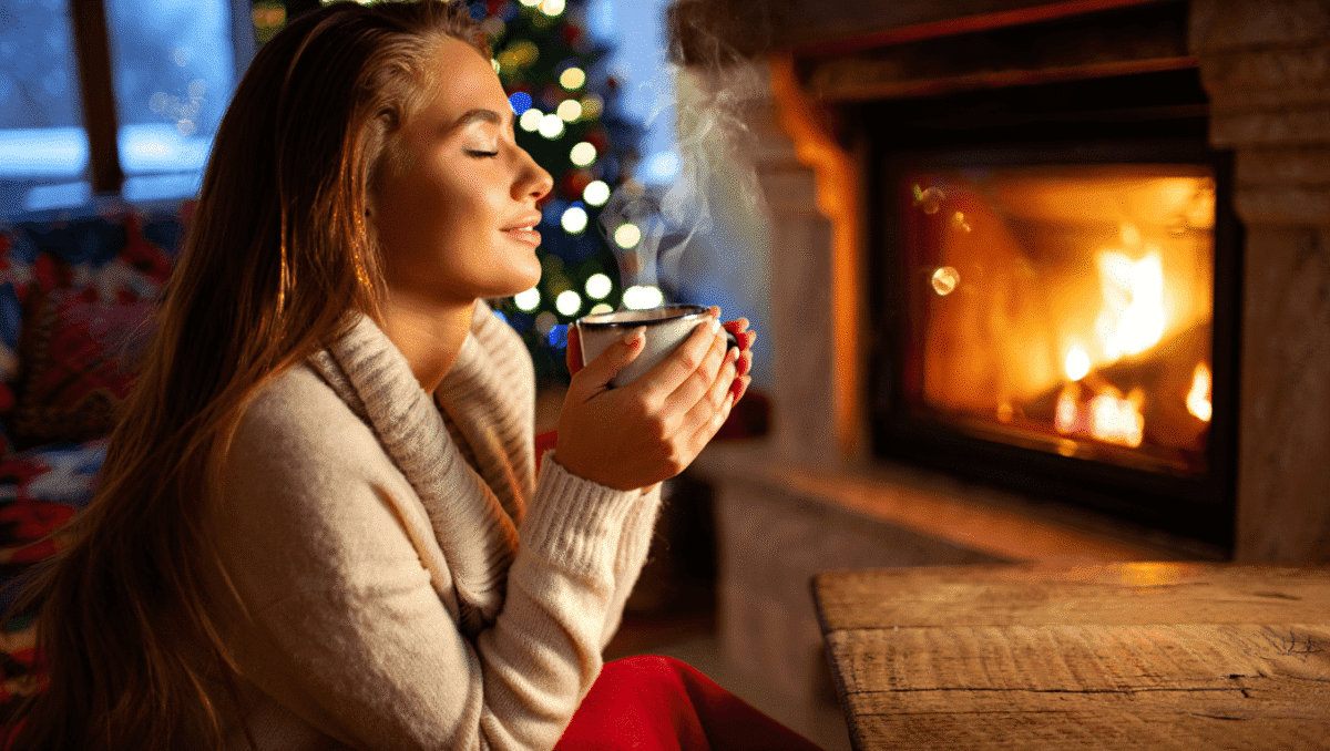 Aromathérapie de Noël : les bienfaits des huiles essentielles de l’hiver