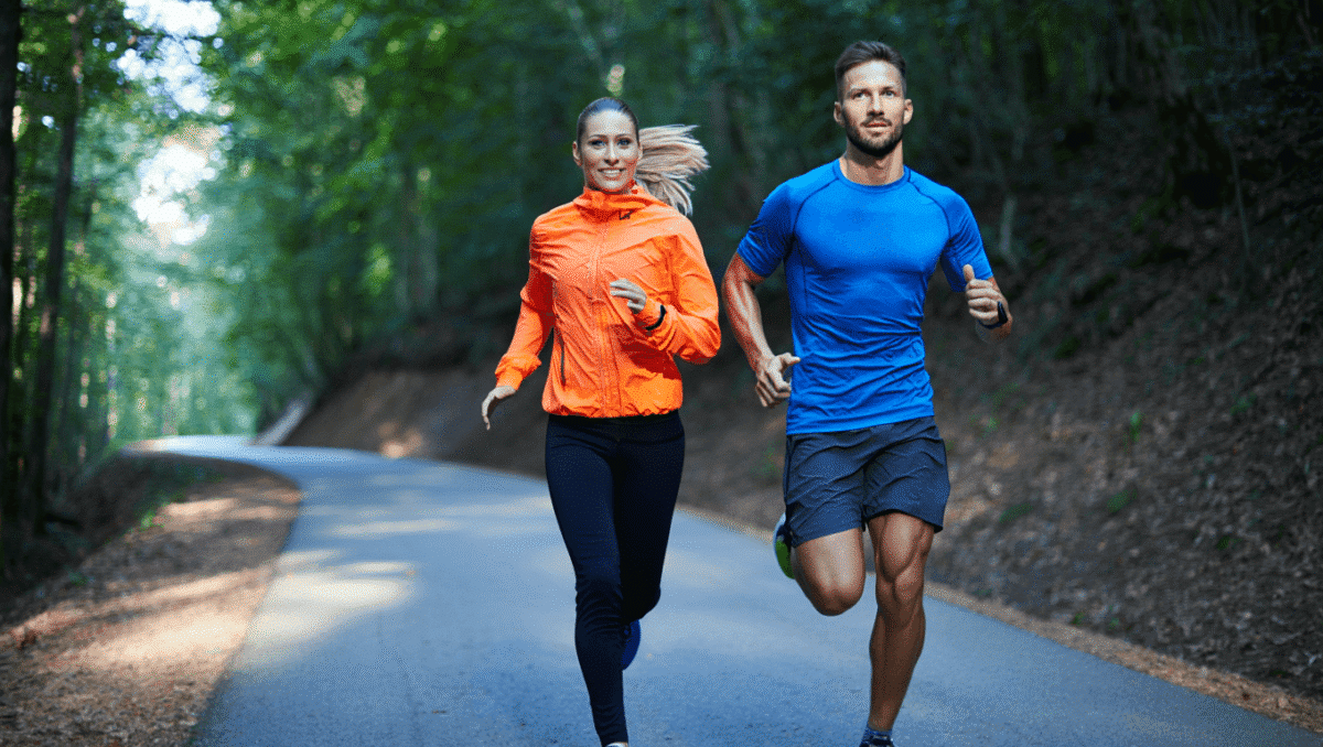 Marche rapide vs course : quelles différences ?