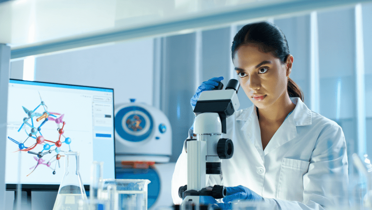 Ce traitement du cancer du poumon pourrait aussi
être utile pour soigner le cancer de l'ovaire, découvrent les
chercheurs