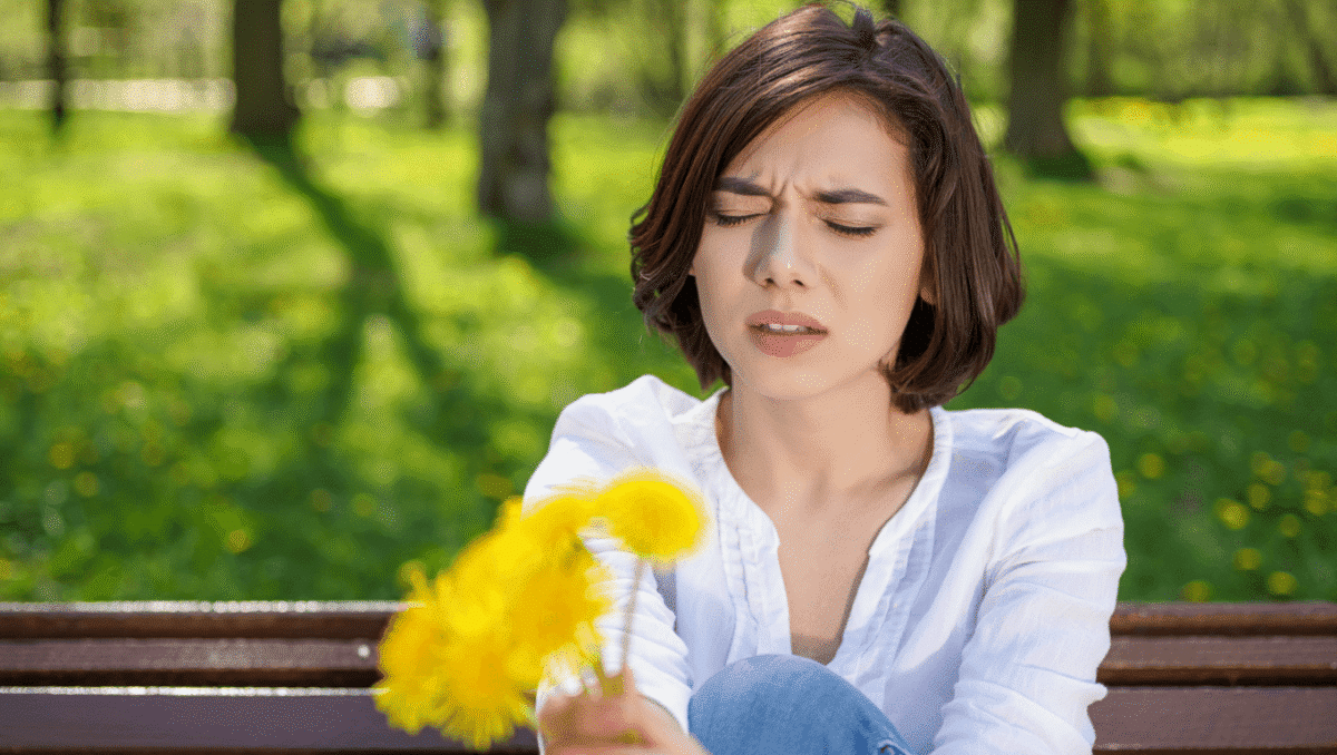La saison des allergies commence : pourquoi
passer aux cheveux courts pourrait réduire vos symptômes dès
maintenant
