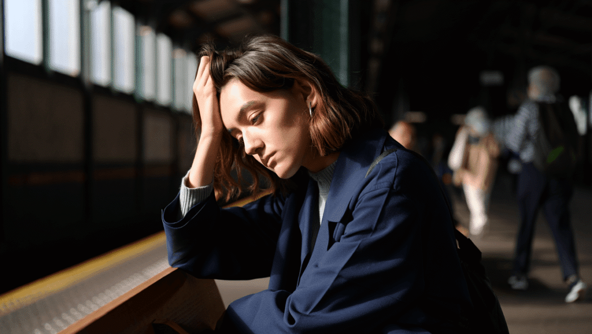 Santé mentale – 31 oct. 2024Agoraphobie : 7 signes pour la reconnaîtreNos médecins généralistes et psychiatres partagent 7 signes qui peuvent indiquer que vous êtes atteint par cette phobie qui touche environ 2% de la population française.En savoir plus