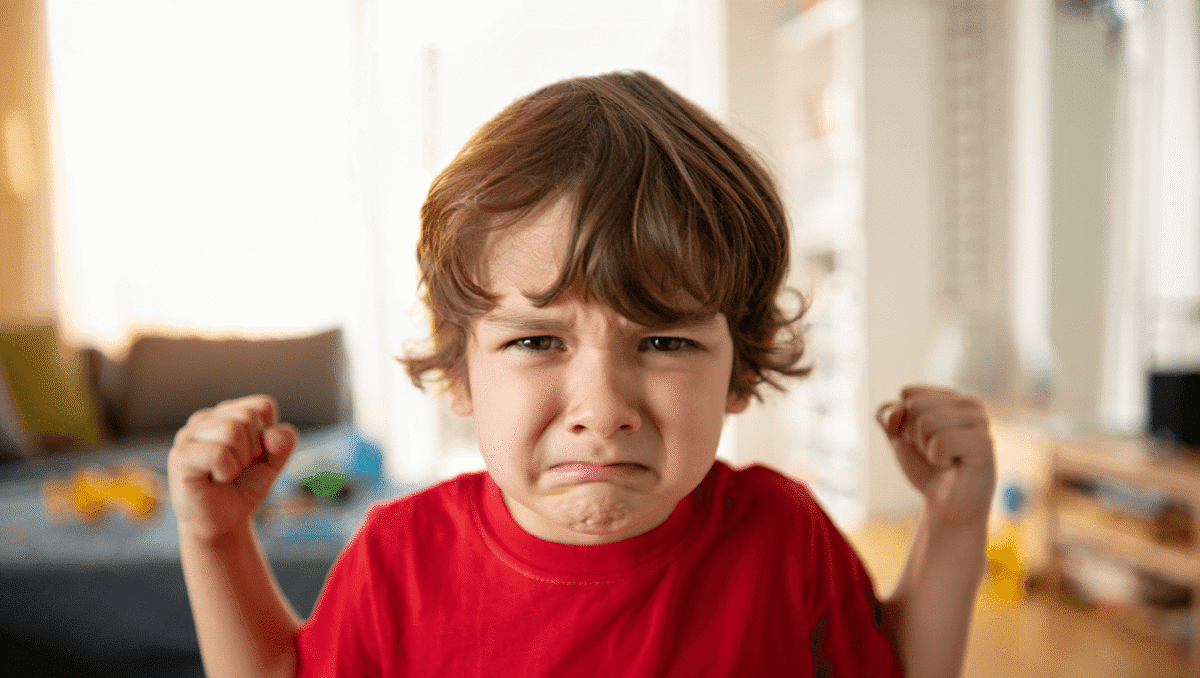 Enfants & adolescents – 31 oct. 2023Enfant qui tape : que faire ?Nos médecins généralistes, psychologues et psychiatres vous aident à comprendre les causes de cette attitude et vous guident pour conduire votre enfant vers des comportements plus positifs.En savoir plus
