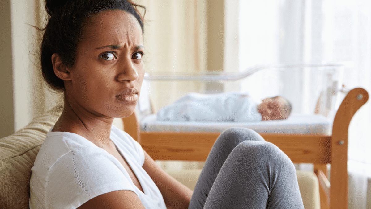 Hypervigilance maternelle : comment la repérer et la prendre en charge ?
