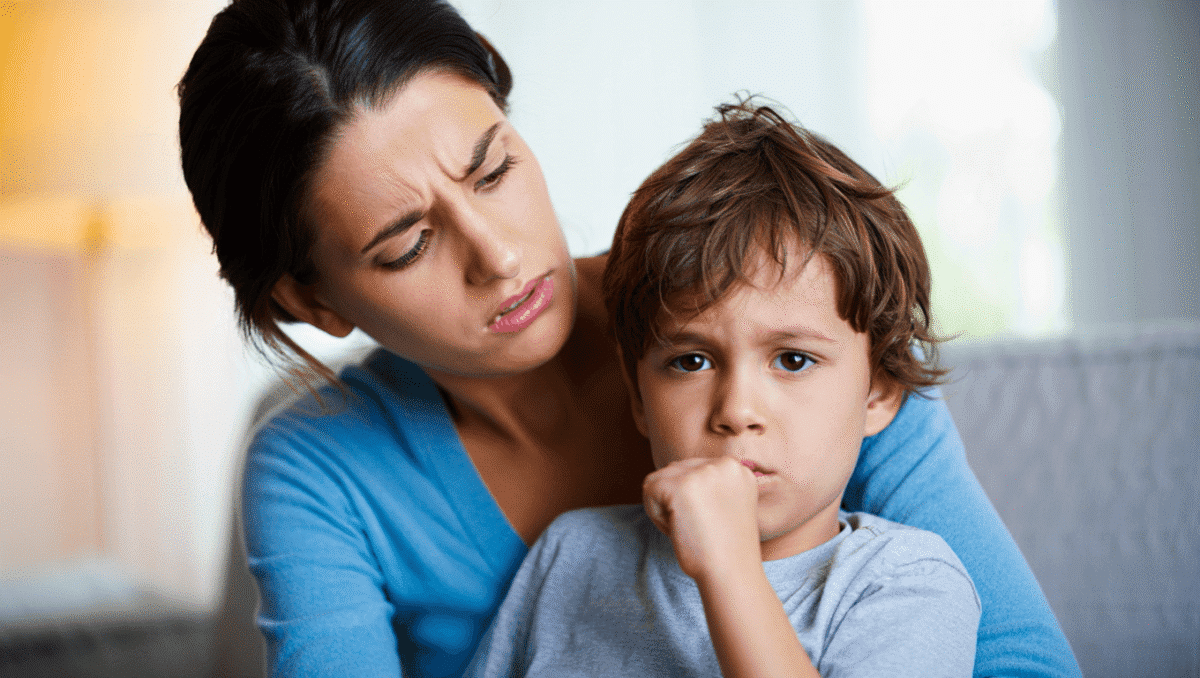 Enfants & adolescents – 20 mars 2023Mon enfant ne fait que tousserBien que souvent bénigne, la toux peut s’avérer douloureuse et fatigante lorsqu’elle persiste. Nos pédiatres vous disent tout sur la toux chez l’enfant.En savoir plus